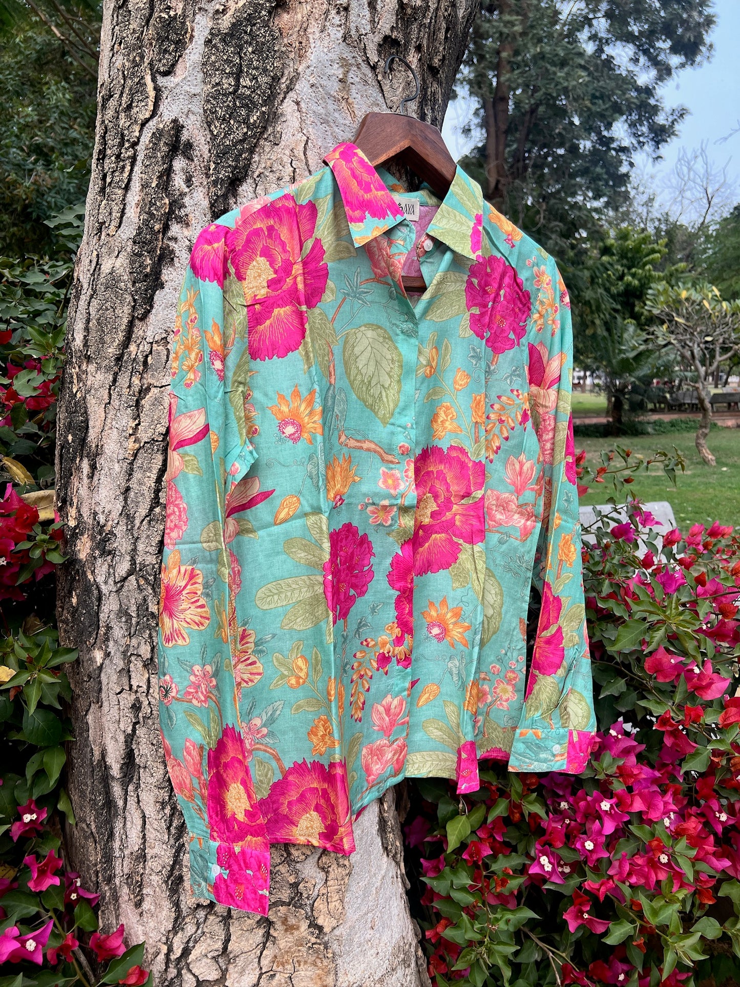 Emerald bloom printed muslin shirt